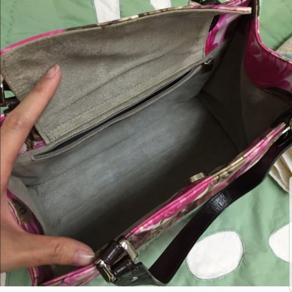 Authentic Kate spade Hangbag - Picture 5 of 5